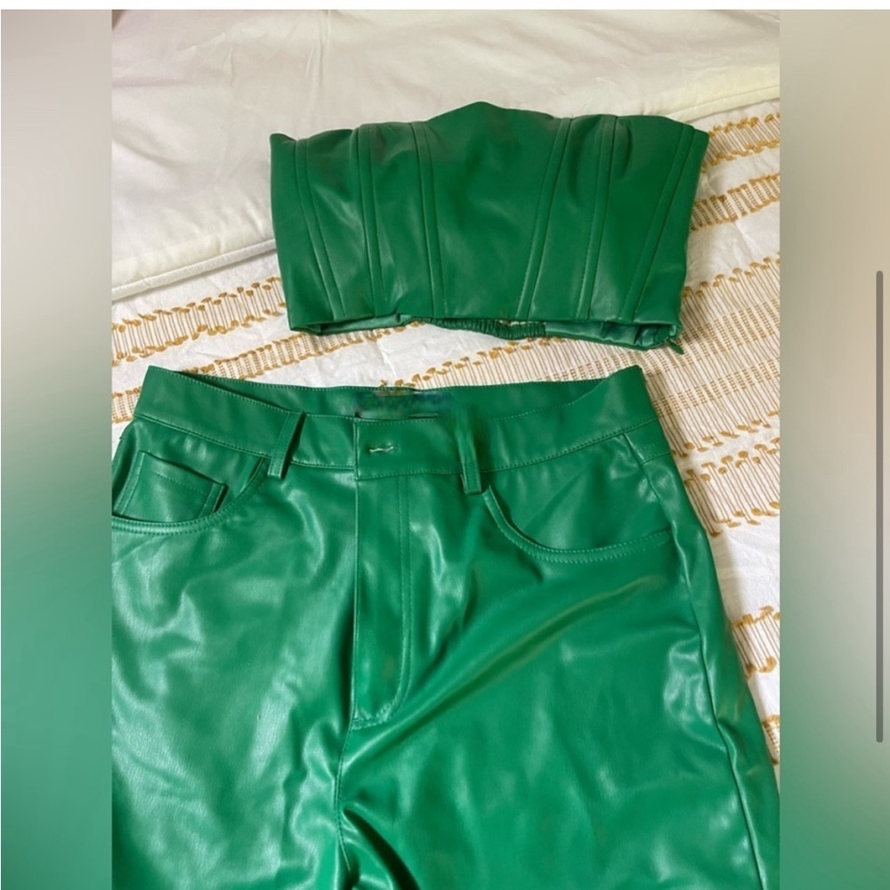 Green Strapless Leather Crop Top & High-Rise Pants Set - Picture 2 of 2